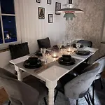 Schraege Haeusl * ראנגרסדורף