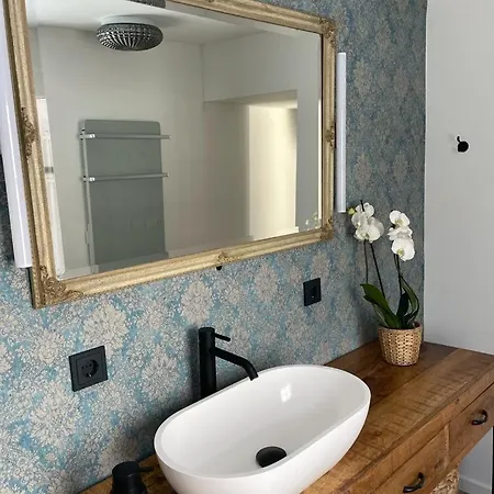 Schraege Haeusl Holiday home