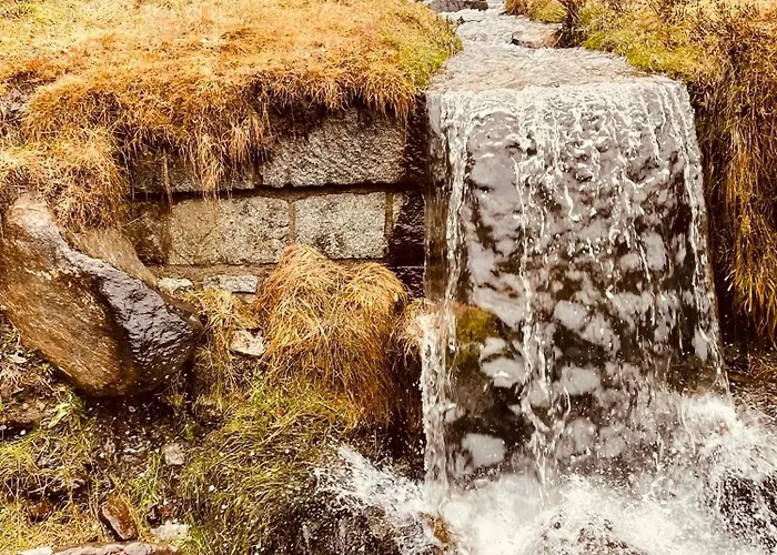 Schraege Haeusl Tatil Evi *