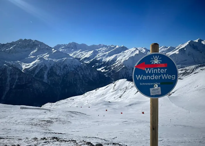 Schraege Haeusl Tatil Evi