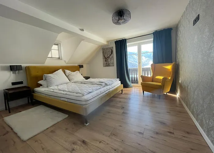 Schraege Haeusl * Rangersdorf